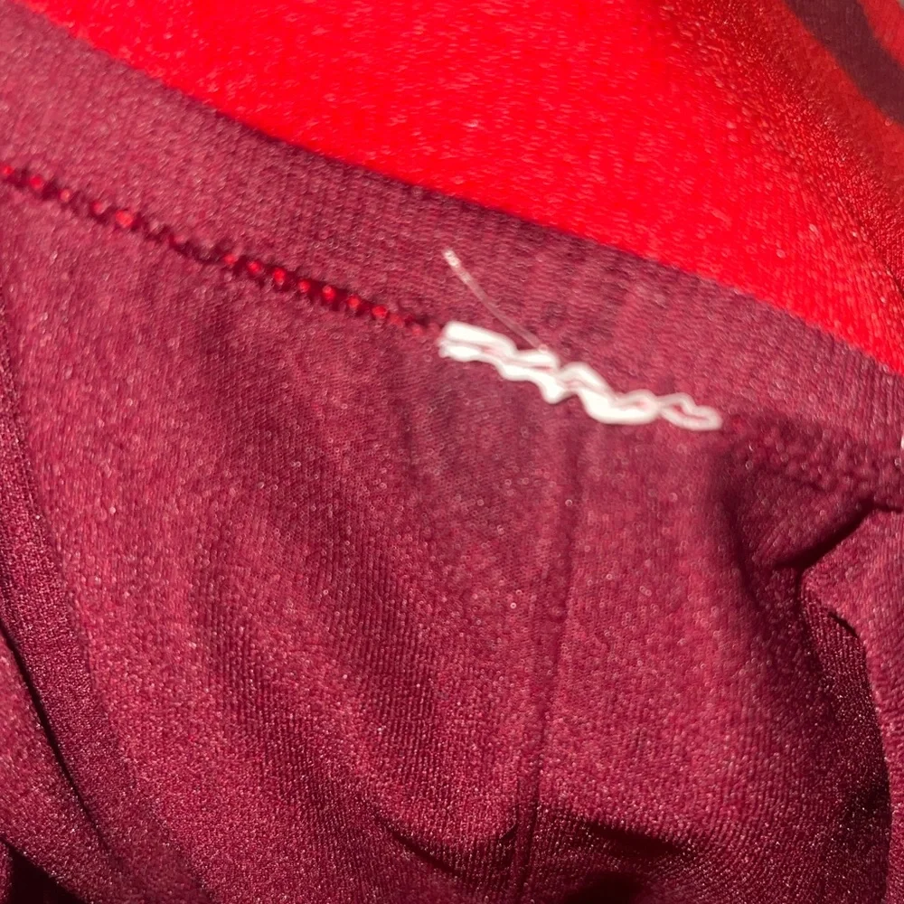 High-Waisted Seamless Stripe 7/8 Leggings Burgundy Red Colorblock Size S - Picture 6 of 6